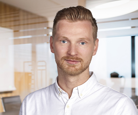 Foto des Vertriebsleiters für Privatkredit Max Hochfeld